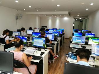 現(xiàn)代職場(chǎng)技能提升指南 電腦、會(huì)計(jì)、學(xué)歷與動(dòng)畫(huà)設(shè)計(jì)培訓(xùn)全解析